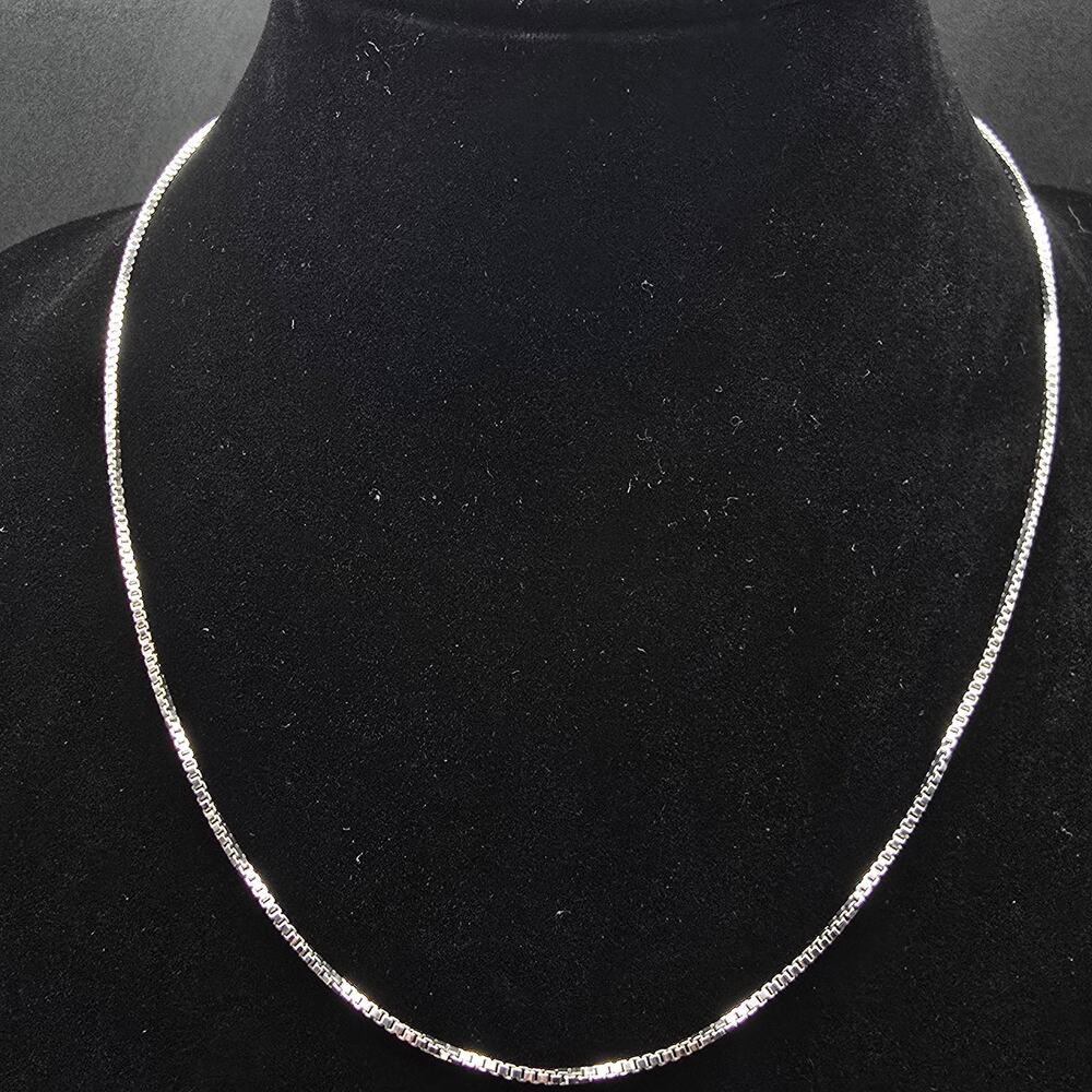 Silver Reflections Silver Plated Chain Necklace 20 Inch NWT - Picture 3 of 6